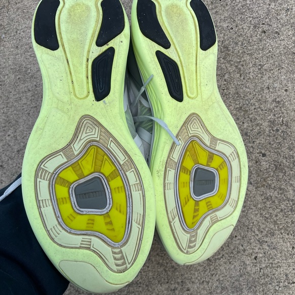 Nike Lunar Eclipse 4 Running Shoes Womens Size 10 Gray Athletic 629683-007 - Picture 4 of 13